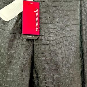 Faux leather legging , animal print